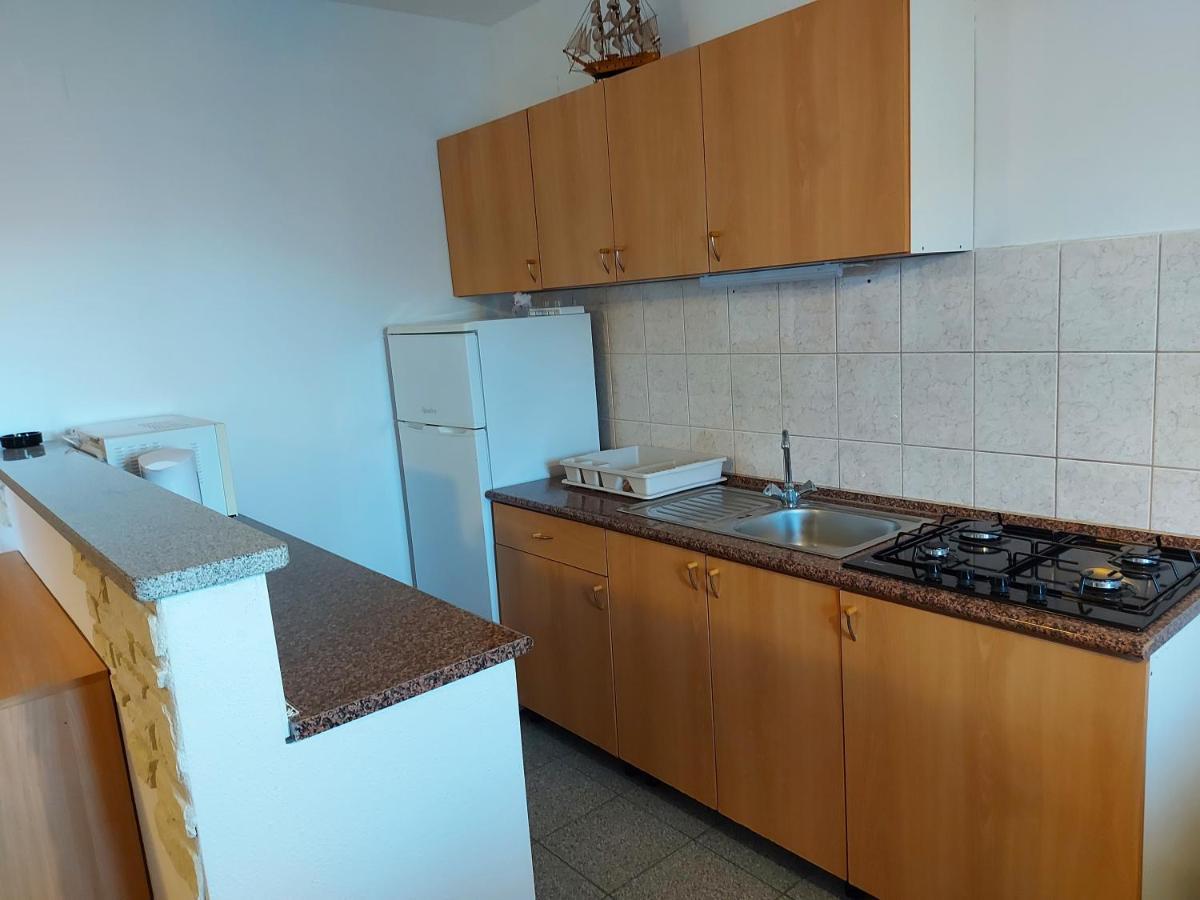 Apartmani Tatjana Okrug Gornji Kültér fotó