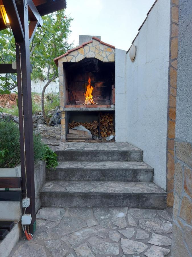 Apartmani Tatjana Okrug Gornji Kültér fotó
