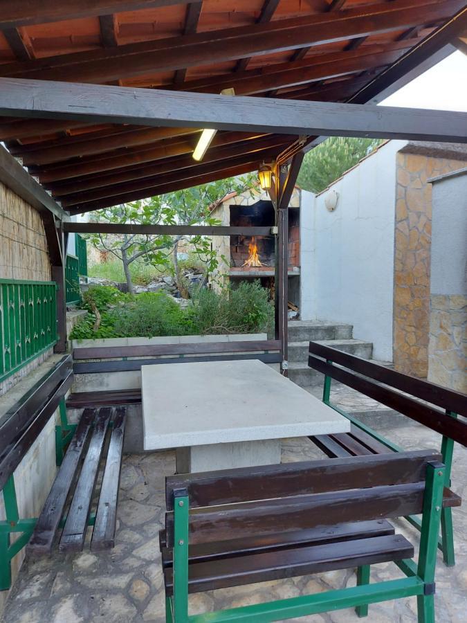 Apartmani Tatjana Okrug Gornji Kültér fotó
