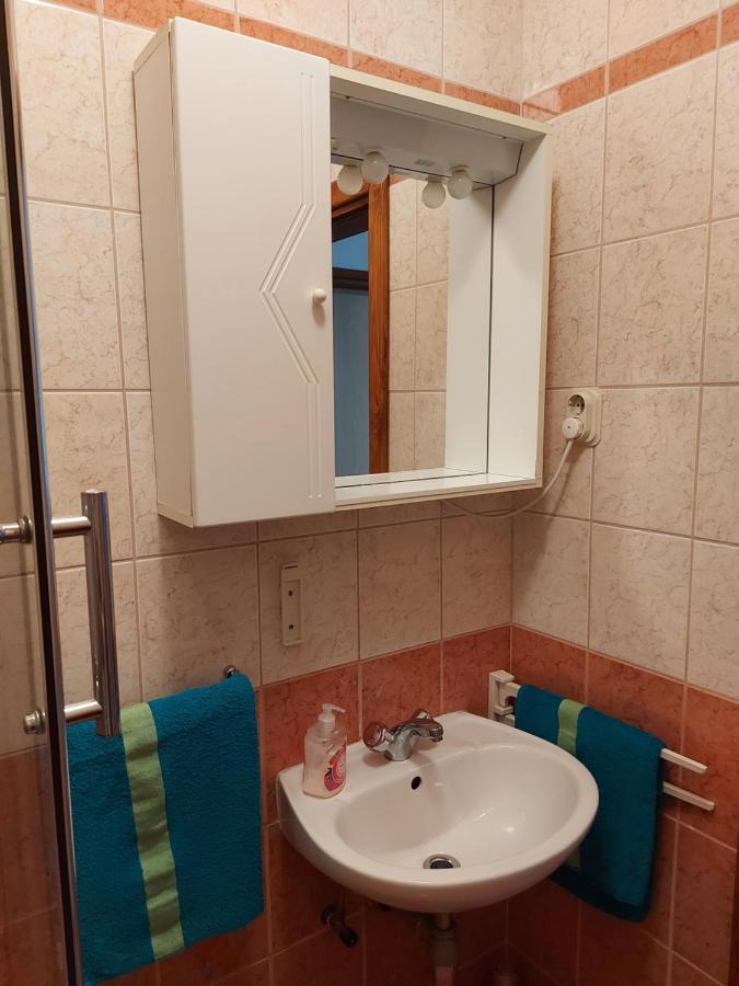 Apartmani Tatjana Okrug Gornji Kültér fotó